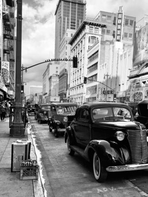 Enjoying the Show - Robert Gideon