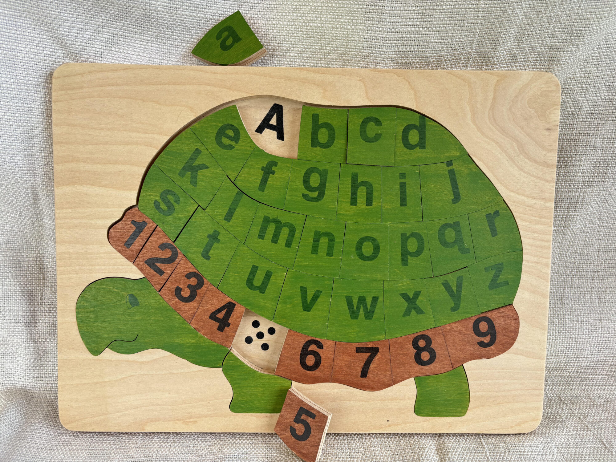 ABC Turtle puzzle - Suzanne Scotten